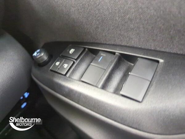 Used Toyota Yaris 2025 for sale - 76308359: Photo 15