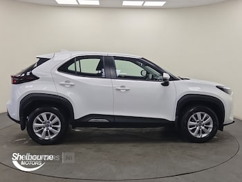 Used Toyota Yaris Cross 2022 for sale - 78186005: Photo