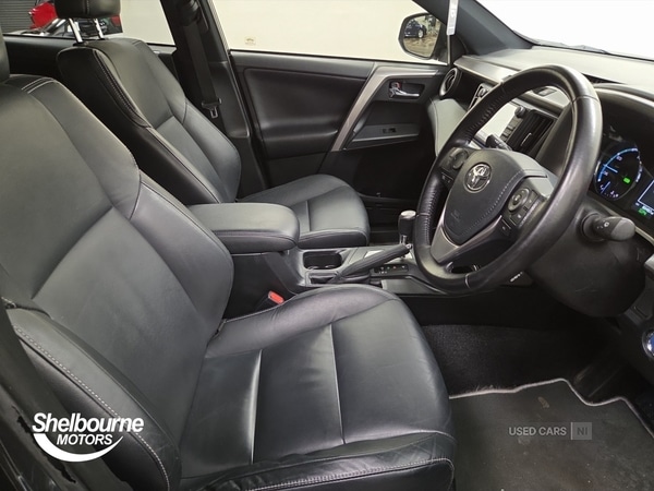 Used Toyota RAV4 2017 for sale - 77132339: Photo 36