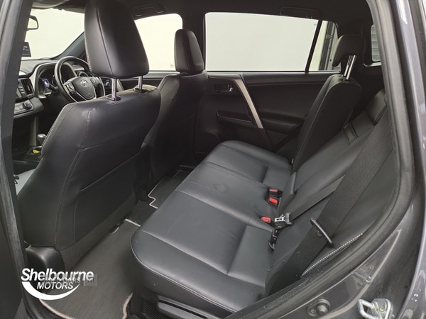 Used Toyota RAV4 2017 for sale - 77132339: Photo 9