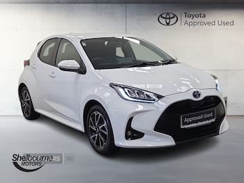 Used Toyota Yaris 2023 for sale - 78493053: Photo