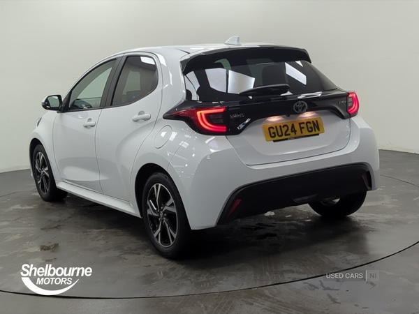 Used Toyota Yaris 2024 for sale - 76573891: Photo 2