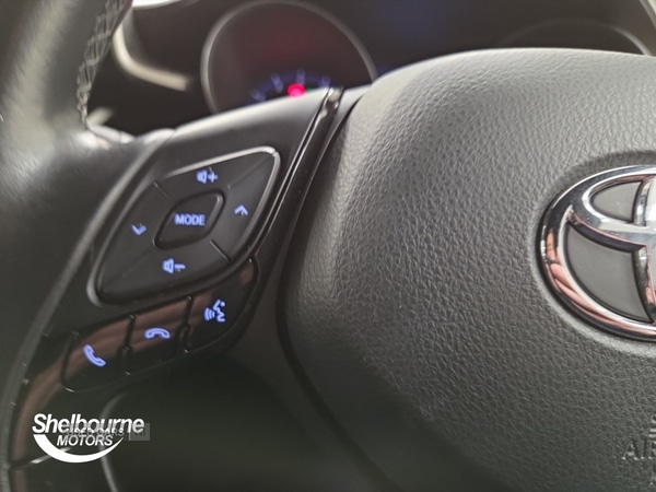 Used Toyota C-HR 2018 for sale - 77684544: Photo 24