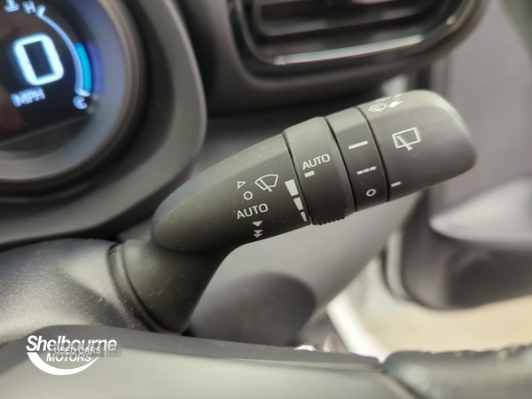 Used Toyota Yaris 2023 for sale - 76513895: Photo 31