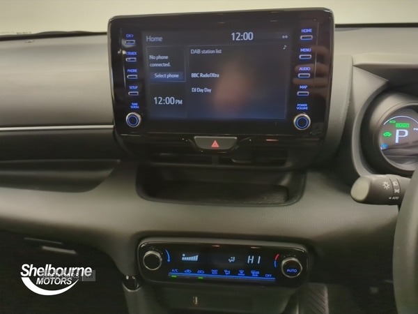 Used Toyota Yaris 2023 for sale - 76513895: Photo 37