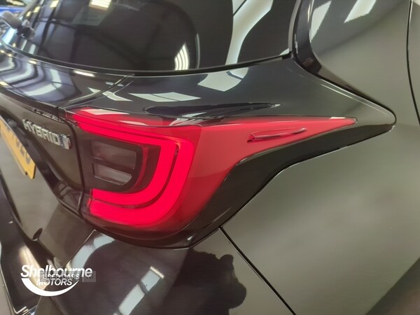 Used Toyota Yaris 2021 for sale - 76338231: Photo 19