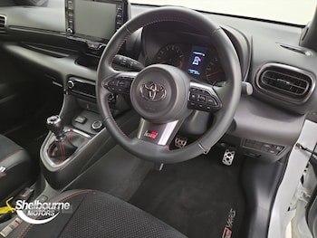Used Toyota Yaris 2021 for sale - 77157145: Photo