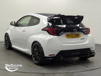 Used Toyota Yaris 2022 for sale - 76271185: Photo 2