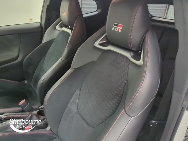 Used Toyota Yaris 2022 for sale - 76271185: Photo 31