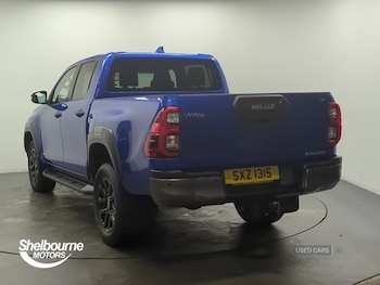 Toyota Hilux feature image 2