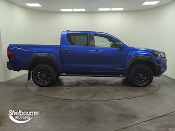 Toyota Hilux feature image 3