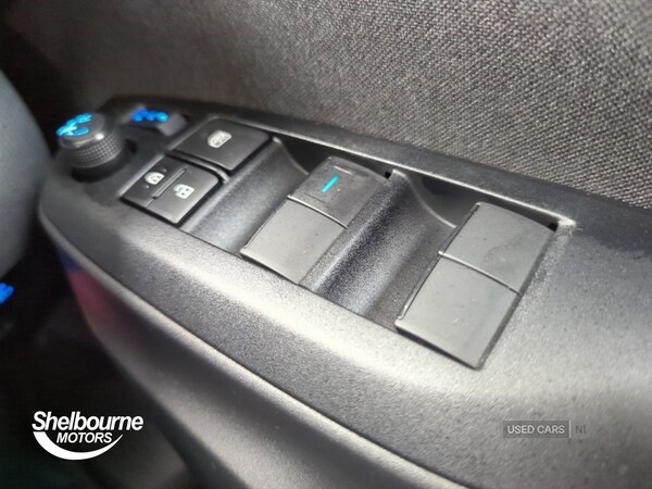 Used Toyota Yaris Cross 2023 for sale - 76359559: Photo 16