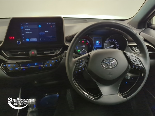 Used Toyota C-HR 2023 for sale - 76359505: Photo 17