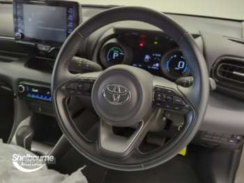Used Toyota Yaris 2023 for sale - 75372503: Photo