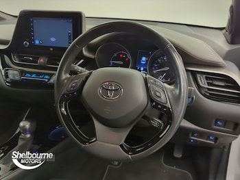 Used Toyota C-HR 2022 for sale - 76032912: Photo 4