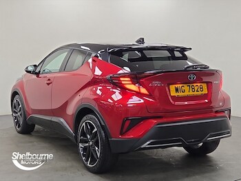 Used Toyota C-HR 2023 for sale - 78505125: Photo