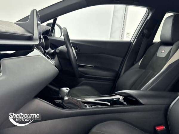 Used Toyota C-HR 2022 for sale - 76539368: Photo 4