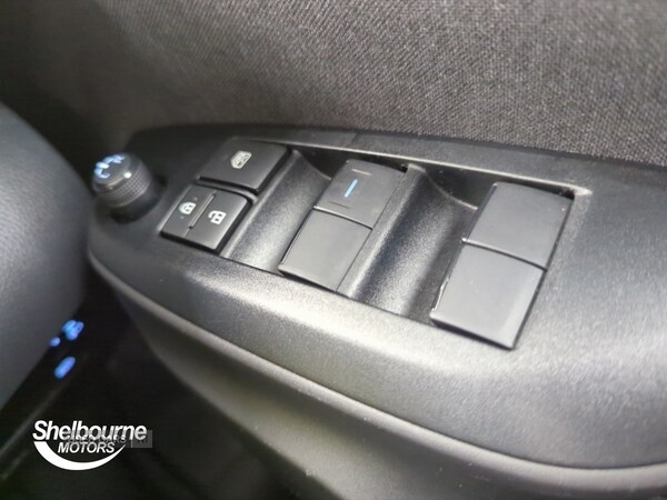 Used Toyota Yaris 2024 for sale - 76574032: Photo 16