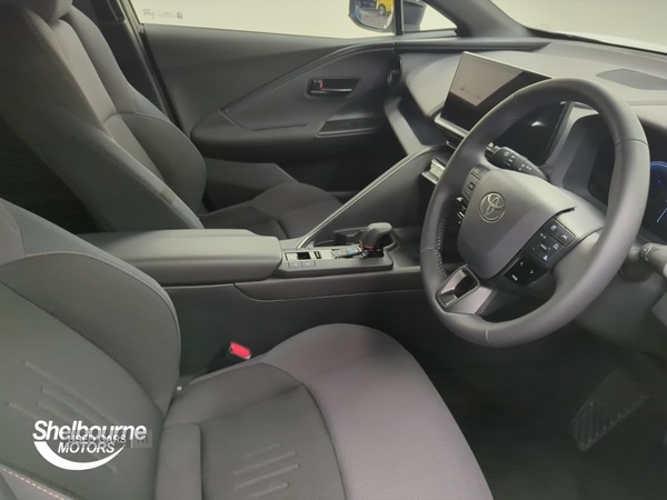 Used Toyota C-HR 2024 for sale - 76513657: Photo 4