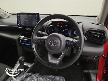 Used Toyota Yaris Cross 2023 for sale - 76977243: Photo