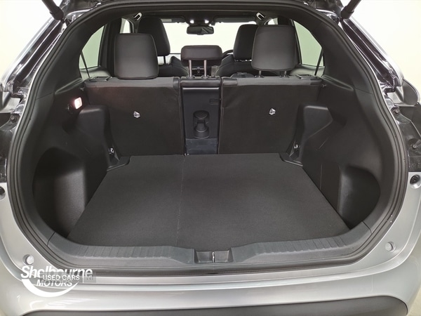 Used Toyota Yaris Cross 2024 for sale - 77157082: Photo 17