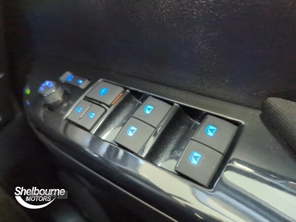 Used Toyota Hilux 2023 for sale - 75682472: Photo 16