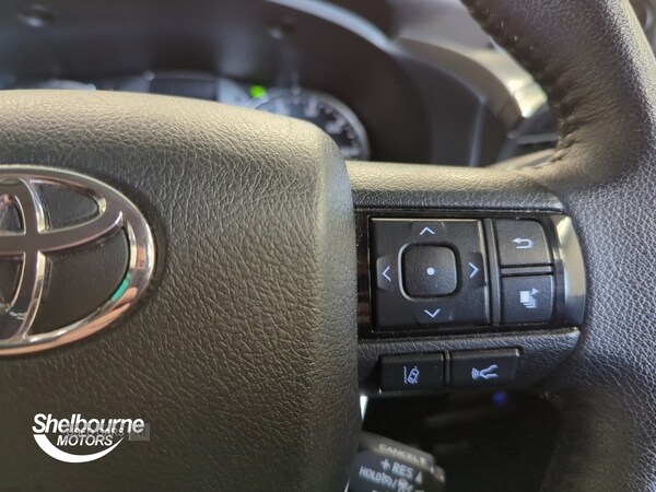 Used Toyota Hilux 2023 for sale - 75682472: Photo 24
