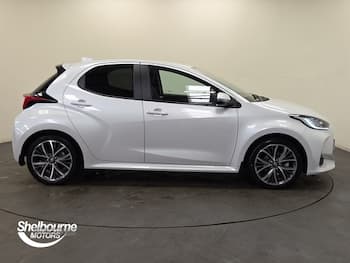 Used Toyota Yaris 2024 for sale - 79831951: Photo