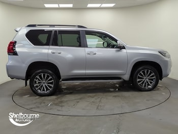 Used Toyota Land Cruiser 2023 for sale - 75942210: Photo