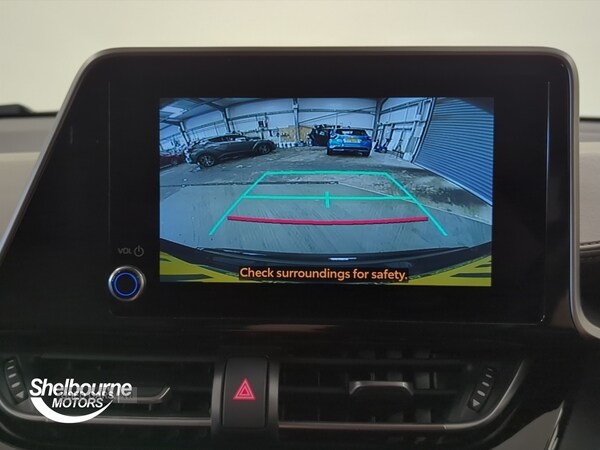 Used Toyota C-HR 2023 for sale - 76085782: Photo 32