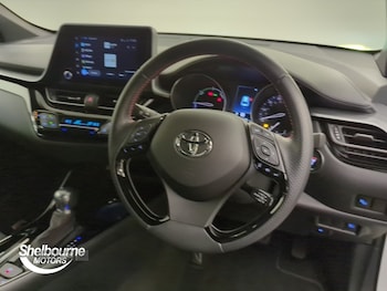 Used Toyota C-HR 2023 for sale - 75553546: Photo