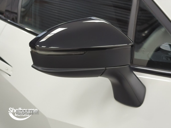 Used Toyota C-HR 2024 for sale - 77825673: Photo 19