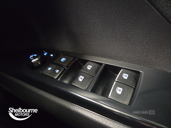 Used Toyota Camry 2019 for sale - 76887605: Photo 16