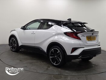 Used Toyota C-HR 2023 for sale - 77238810: Photo