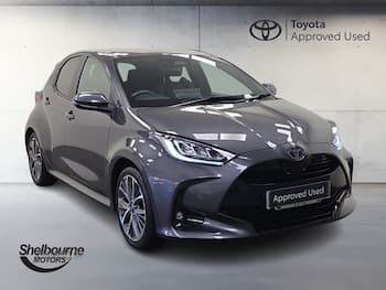 Used Toyota Yaris 2024 for sale - 79742489: Photo