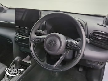 Used Toyota Yaris Cross 2025 for sale - 76308361: Photo 4