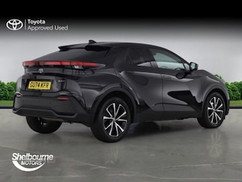 Used Toyota C-HR 2024 for sale - 76539300: Photo