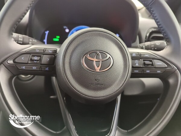 Used Toyota Yaris Cross 2025 for sale - 76095401: Photo 15