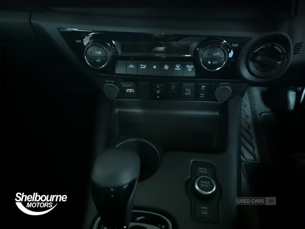 Used Toyota Hilux 2025 for sale - 76175923: Photo 34