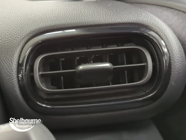 Used Toyota Yaris 2022 for sale - 76702931: Photo 23