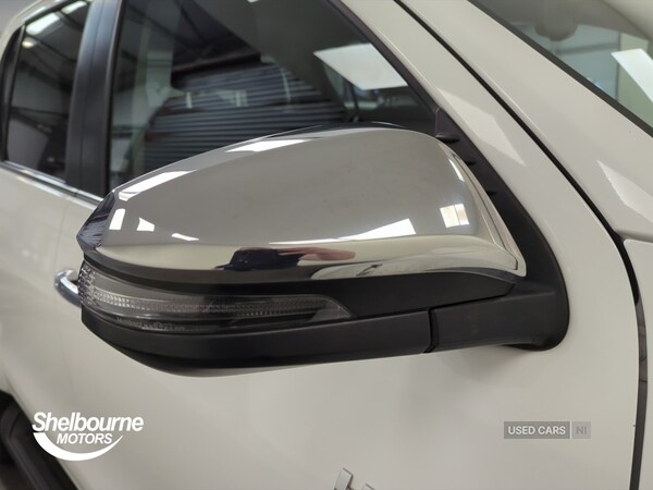 Used Toyota Hilux 2023 for sale - 74623028: Photo 21