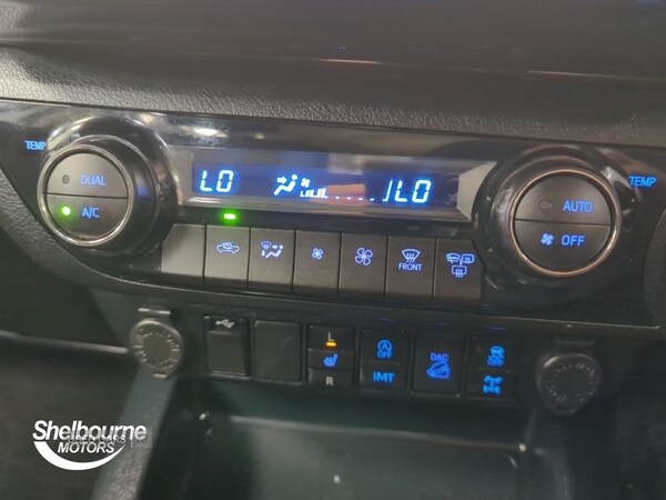 Used Toyota Hilux 2023 for sale - 74623028: Photo 28
