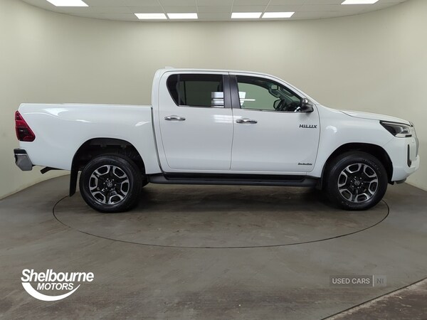 Used Toyota Hilux 2023 for sale - 74623028: Photo 3