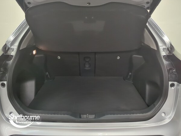 Used Toyota Yaris Cross 2024 for sale - 76285076: Photo 17