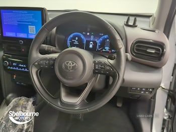 Used Toyota Yaris Cross 2024 for sale - 76285076: Photo 4