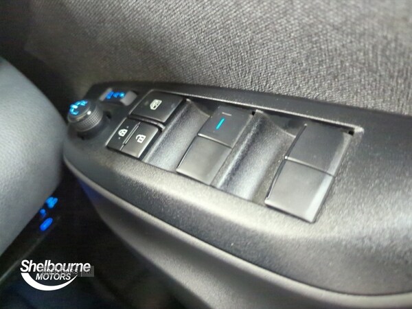 Used Toyota Yaris Cross 2022 for sale - 76539349: Photo 17