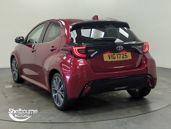 Used Toyota Yaris 2021 for sale - 76271063: Photo 2