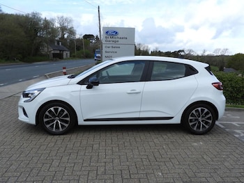 Used Renault Clio 2023 for sale - 78183550: Photo
