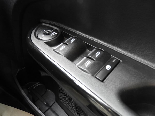 Used Ford B-MAX 2014 for sale - 75530367: Photo 17