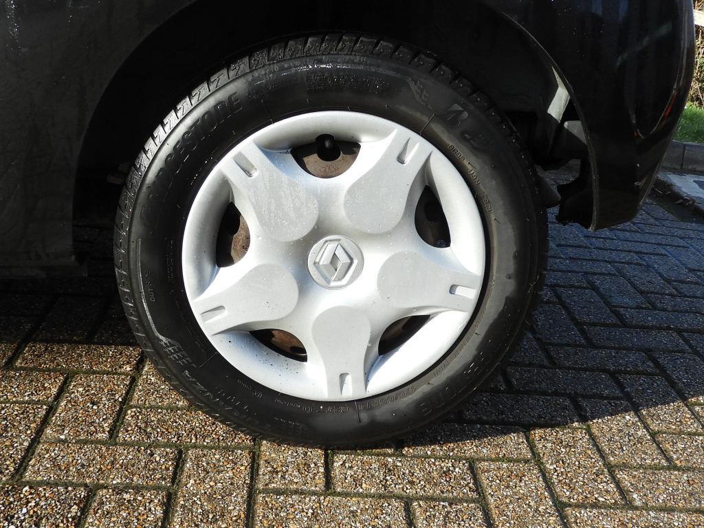 Used Renault Twingo 2011 for sale - 77478324: Photo 7